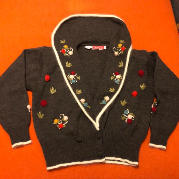 Vintage Rene Derhy gray boho embroidered wool angora blend cropped cardigan EUC - Picture 10 of 11